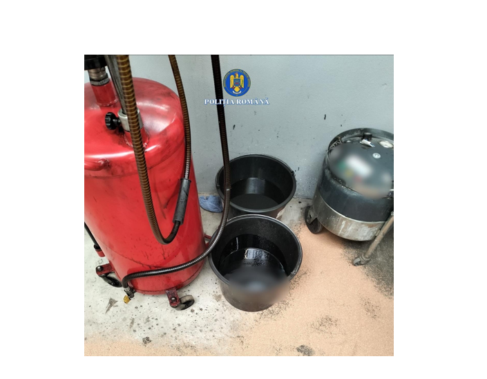 constanta amenzi de peste 90 000 de lei dupa controale politistilor de mediu 1 400 de litri de ulei auto uzat confiscati 69ac0f28455a8