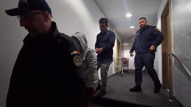 decizie in dosarul fabrica de mosteniri vlad virgil ramane in arest la domiciliu desi ceruse sa isi viziteze ferma 69b14eac3c548