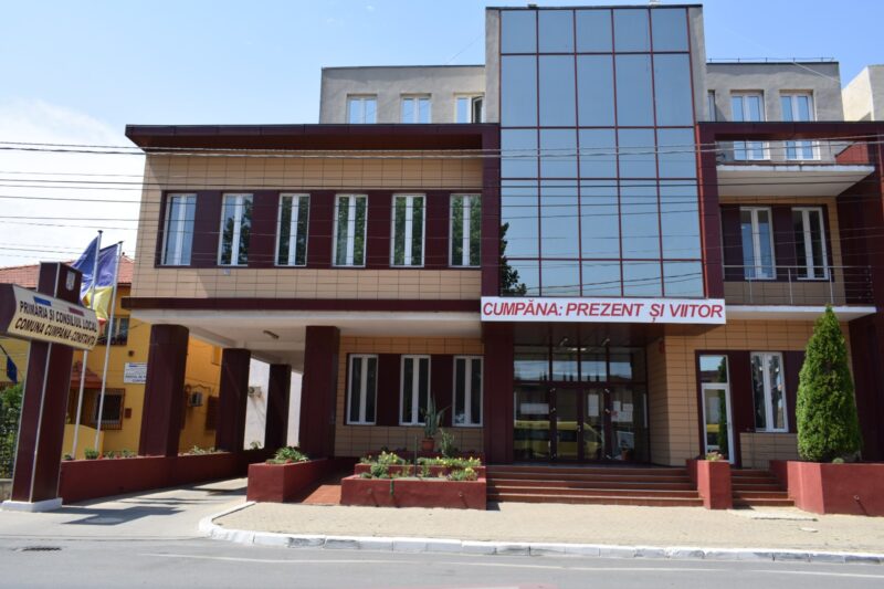 delegatie condusa de ozgur kivanc altan ambasadorul republicii turcia in romania in vizita la cumpana programul vizitei 69b964ffcd824