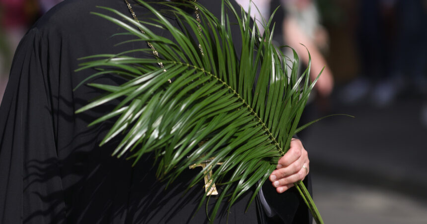 duminica floriilor 2026 la catolici cum se sarbatoreste intrarea domnului in ierusalim traditii si obiceiuri pe 29 martie 69c8bd83e4c62