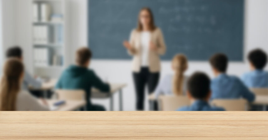 efectele masurilor luate de ilie bolojan in educatie peste 350 de profesori au plecat din invatamant in patru luni 69a811d7e30c3