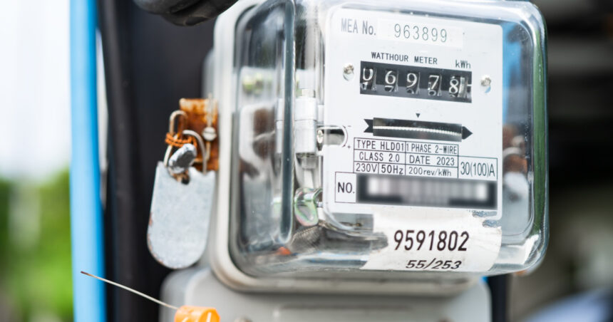 exclusiv mii de cazuri de furt de energie descoperite anual in romania cum afecteaza consumatorii sistemul energetic si costurile din facturi 69c393a9c0f01