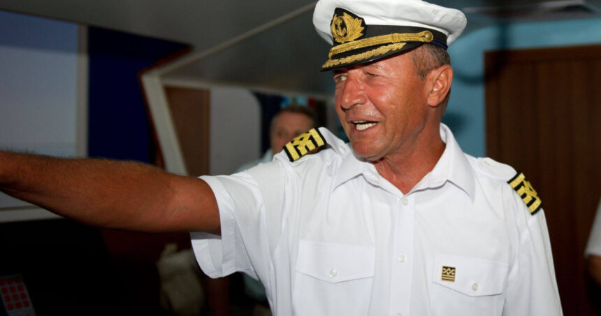 exclusiv si pietrele ma cunosc in stramtoarea ormuz ce il ingrijoreaza pe fostul comandant de vas traian basescu dupa atacarea iranului 69a5bc310c31e