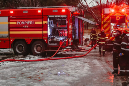 explozie urmata de incendiu in sectorul 6 al capitalei o persoana a murit dupa ce casa in care locuia s a prabusit 69a6881859858
