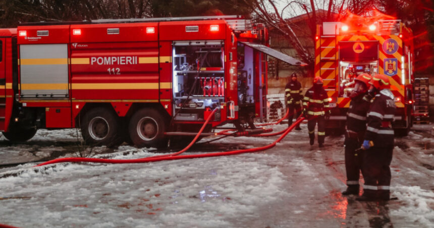 explozie urmata de incendiu in sectorul 6 al capitalei o persoana a murit dupa ce casa in care locuia s a prabusit 69a6881859858