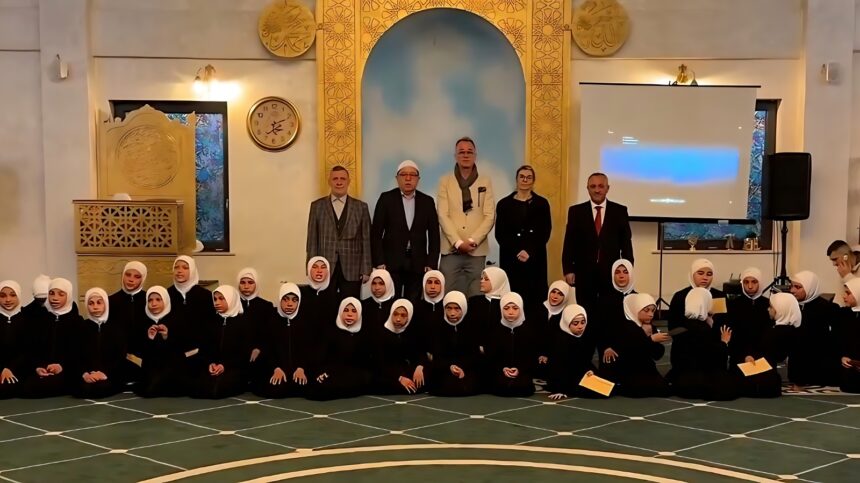 foto asociatia zekat din medgidia a organizat sambata cina de iftar pentru aproape 400 de persoane genc mevlit usor usor visul meu de a vedea moscheia plina se implineste 69ad52a2545fd