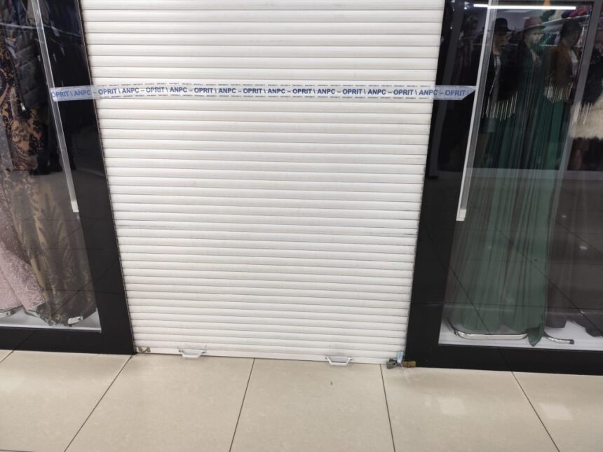 foto horia constantinescu in control la doraly mall magazine sigilate de inspectorii cjpc constanta 69b93b3c281c0