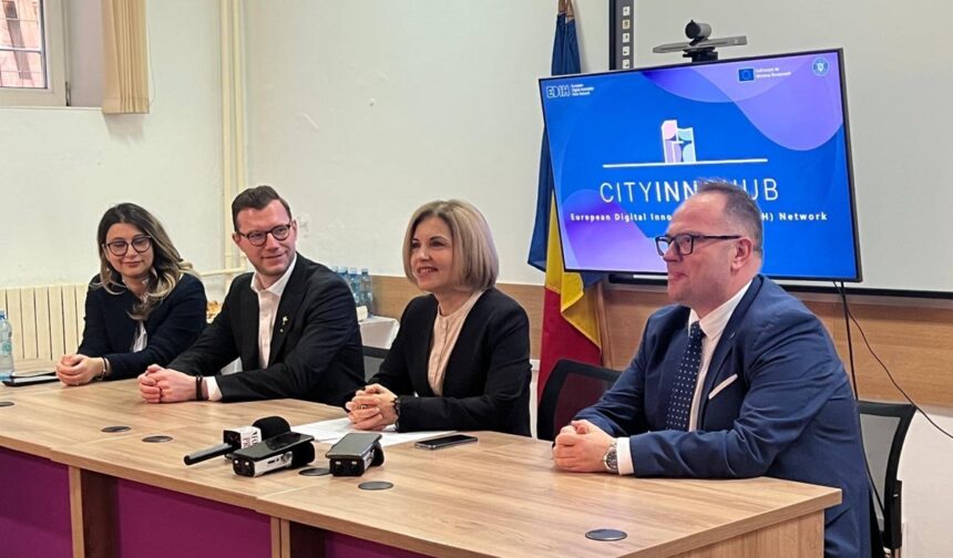 foto scolile si liceele din constanta vor avea butonul rosu anti bullying si pentru situatiile problematice isj constanta a lansat proiectul 69bbbe1833399