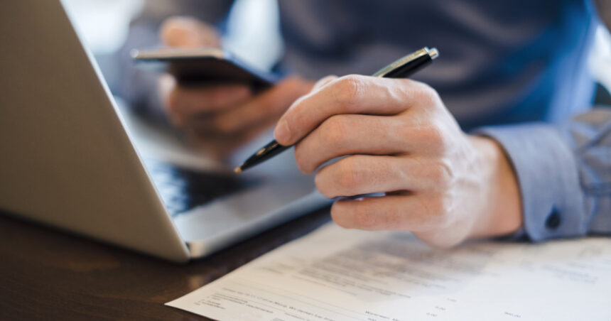 guvernul lanseaza platforma fara hartie cetatenii pot semnala online birocratia si procedurile greoaie 69a6aec542d29