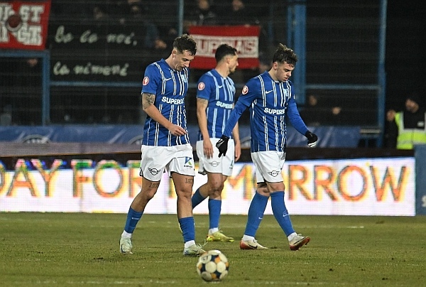 in fata dezastrului farul la doar 3 puncte de locurile de baraj inainte de play out 69adcb9ee14d4