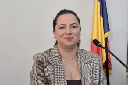 ionela costache tot mai aproape de numirea pe functia de administrator public al judetului constanta 69c48b6856cad