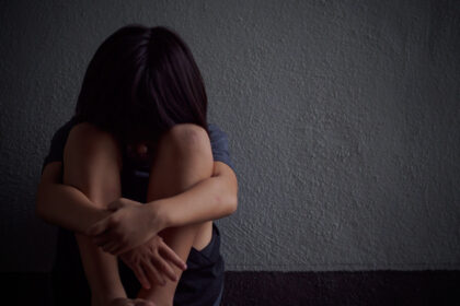 lege promulgata agresorii sexuali condamnati nu mai pot lucra cu persoane vulnerabile interdictii extinse in scoli si spitale 69c4355cd26a9