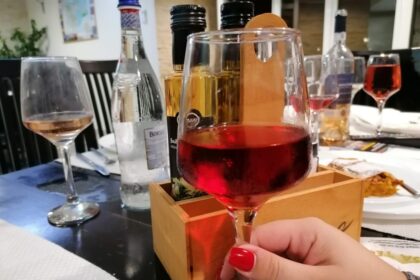 local din venus amendat de garda de mediu din cauza numarului de locuri reactia firmei mesele sunt ale angajatilor 69adf4faae1a7