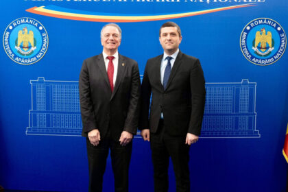 ministrul apararii s a intalnit cu noul ambasador al sua romania este un promotor ferm al parteneriatului strategic cu statele unite 69b460e9c541d