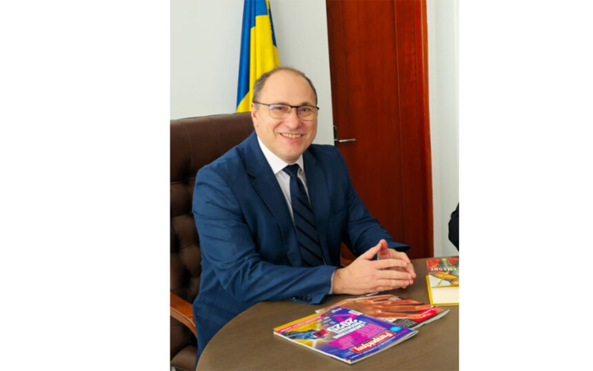 nicusor dan a semnat decretul de numire a lui mihai dimian in functia de ministru al educatiei 69a6ccac9c8d1