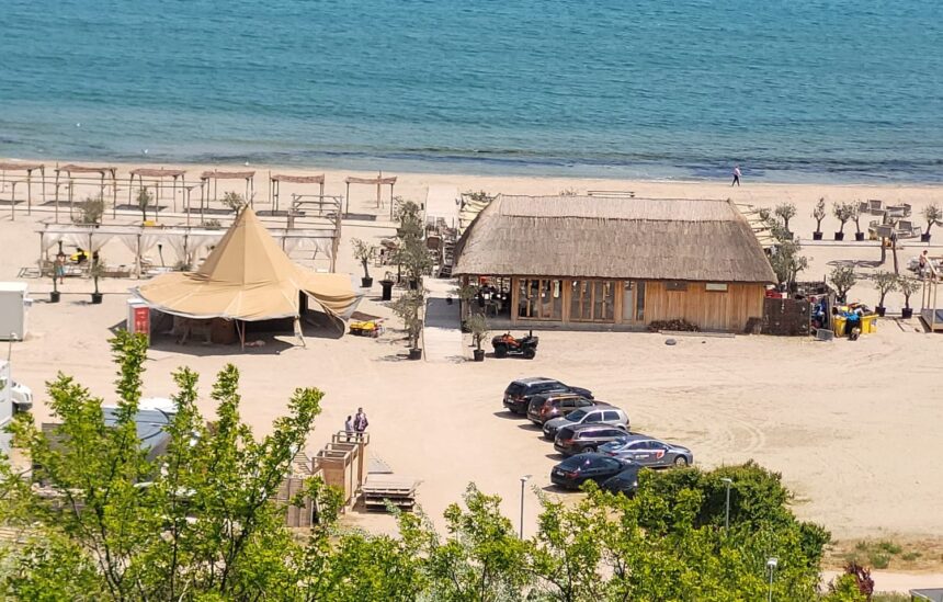 numai smecheri pe lista afaceristilor care au construit dupa cum i a taiat capul pe plajele din mamaia si constanta 69b356555ddfd