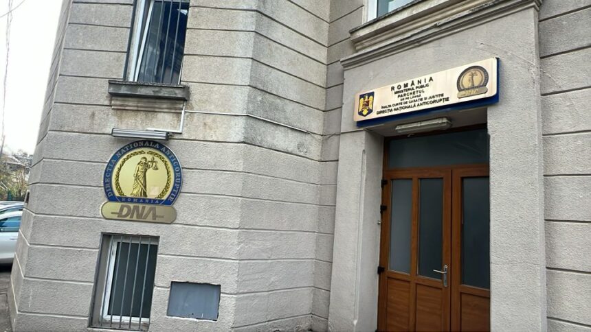 oficial de la dna despre sefii vamii care luau mita in portul constanta 69aac1b4bd65c