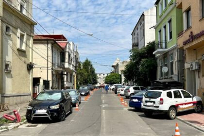 oficial taxa auto din constanta de 200 de lei pe masa judecatorilor de la curtea de apel consiliul local nemultumit de suspendarea impozitului 69c3566bb7136
