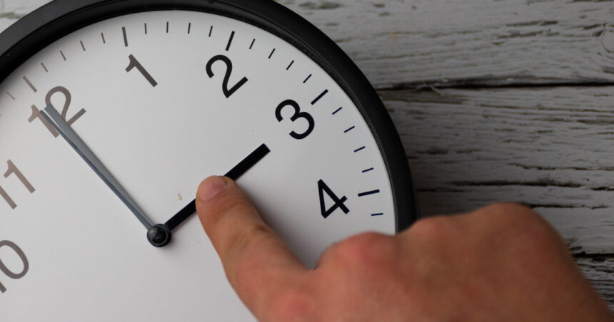 peste jumatate dintre romani vor sa pastram si ora de vara si ora de iarna sondaj 69ca4e552b525