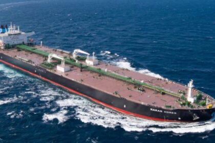 petrolier grec cu un roman la bord lovit in marea neagra aproape de un port rusesc 69b5900c38b3c