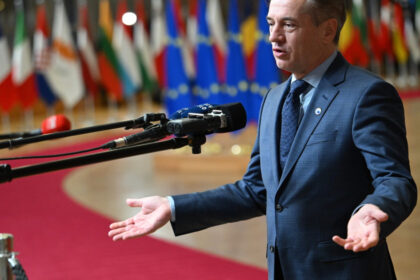 premierul sloven isi acuza rivalul ca a apelat la black cube pentru a influenta alegerile cum a actionat mossadul privat in romania 69bafae860c9e