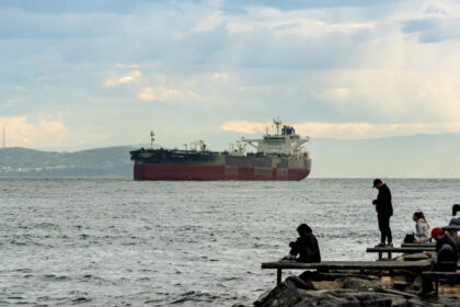 razboiul din iran avantaj putin sua ridica pentru 30 de zile sanctiunile pentru achizitionarea de petrol rusesc transportat pe mare 69b3c1a7a8afb