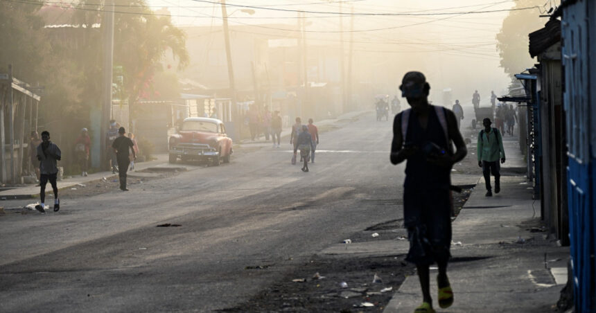 revolta intr un orasel din cuba protestatari au atacat un birou al partidului comunist motivul care enerveaza tot mai multi cubanezi 69b5b17352f6f