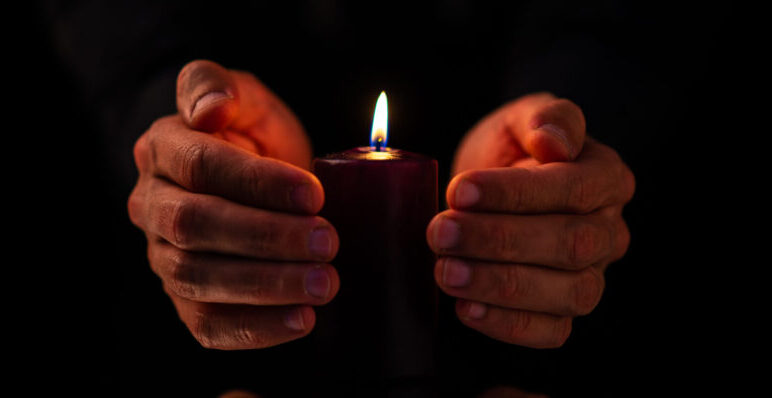 tragedie fara margini o mamica de 29 de ani a murit in timp ce isi astepta baietelul la gradinita 69b2606f227cc