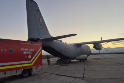 trei pacienti cu arsuri transferati in germania cu o aeronava c 27j spartan a fortelor aeriene romane 69bd2655c1273