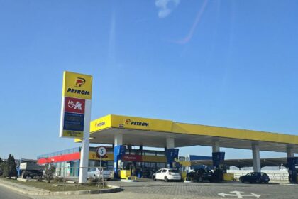 ultima ora guvernul declara situatie de criza pe minimum sase luni in privinta carburantilor masurile anuntate 69c10e8ee132d