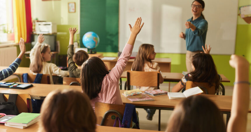 vacanta pentru toti elevii in aprilie 2026 cat dureaza si de cand incepe ultimul modul de invatare 69a676863124a