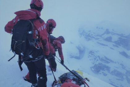 val de interventii pe munte aproape 40 de persoane au fost salvati de salvamontisti in ultimele 24 de ore 69abe6b450dd1