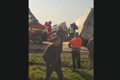 video accident rutier in judetul constanta intre o masina si autocamion o persoana a murit 69b91f0d1db3e