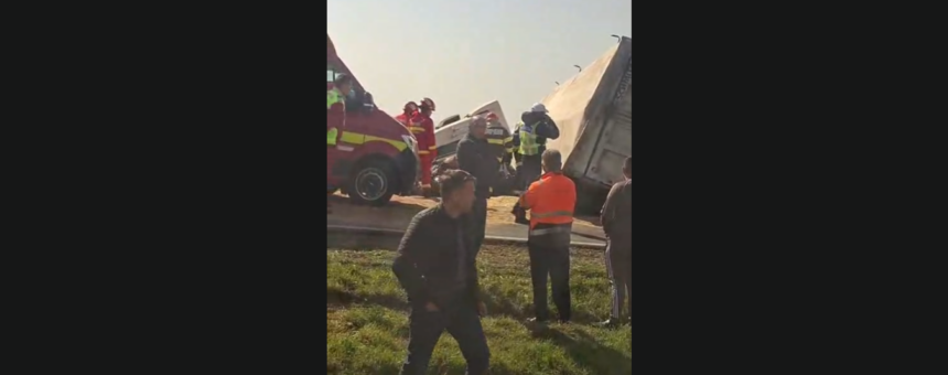 video accident rutier in judetul constanta intre o masina si autocamion o persoana a murit 69b91f0d1db3e