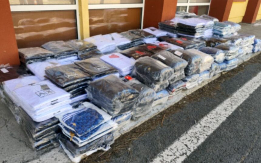 video captura record pe dn 38 langa negru voda politistii au confiscat produse contrafacute de 3 milioane de lei 69b3dfa6cf183