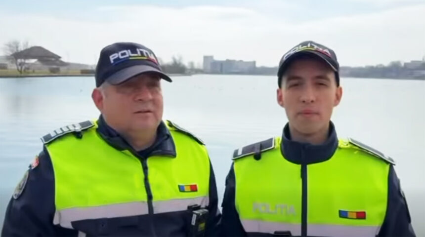 video doi politisti din mangalia uniti de o legatura mai puternica decat uniforma aceea dintre tata si fiu 69c115ad935cb