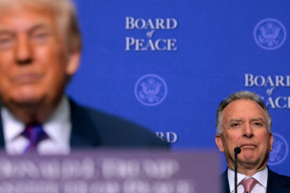 video emisarul lui donald trump iranul s a laudat ca poate produce 11 bombe nucleare 69a68f24d5d6b