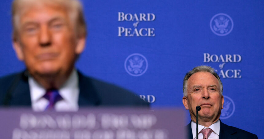 video emisarul lui donald trump iranul s a laudat ca poate produce 11 bombe nucleare 69a68f24d5d6b