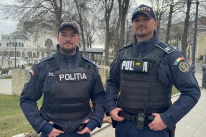video gabriel tiugea si marian vlaicu din ipj constanta printre cei mai activi politisti de la malul marii iata cum s au remarcat 69bfb295d6192