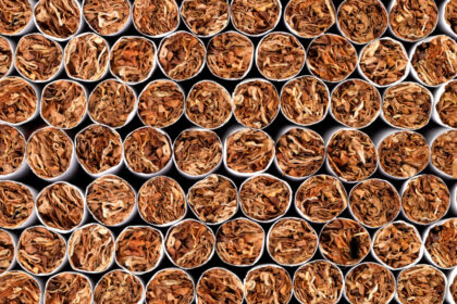 video inspectorii vamali au confiscat peste 255 000 de tigarete si aproape 230 de litri de alcool la frontiera de est si nord est 69ac68ef79f2d