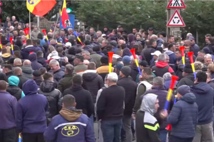 video minerii din gorj continua protestele fata de disponibilizarile anuntate la ce oltenia si ameninta ca vor merge in fata guvernului 69bd703bb30d2