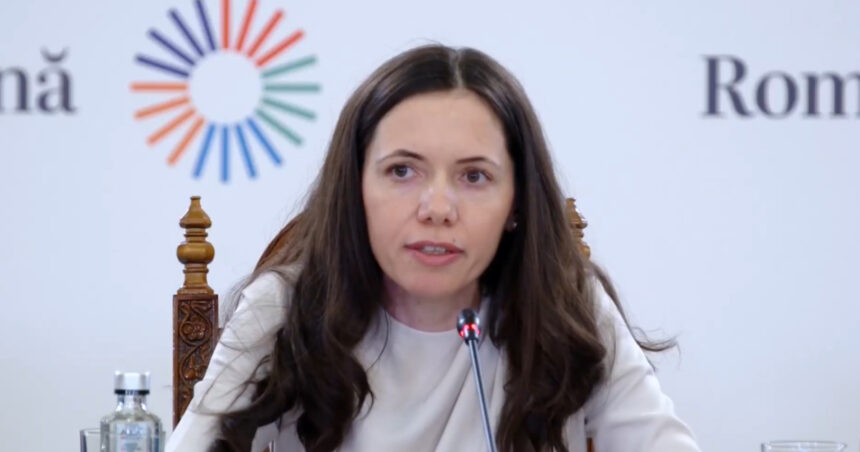 video mirabela gradinaru apel emotionant ca mama la dezbaterea despre adictii de la cotroceni fiti atenti la taceri 69cba35643664