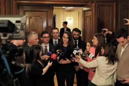 video oana toiu in scandalul repatrierii fiicei lui victor ponta a existat o comunicare paralela fata de canalele oficiale 69b17a0ad5492