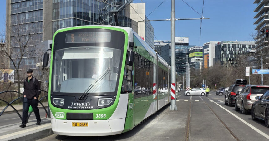 video tramvaiul 5 revine pe sine dupa doi ani de pauza traseu extins intre baneasa si pantelimon 69ad545729f23
