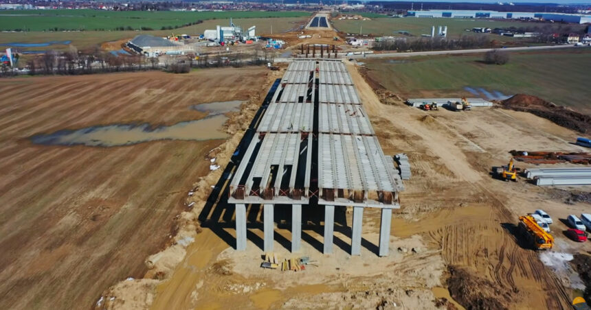 videofoto cand ar putea fi inaugurati primii kilometri din lotul 1 al autostrazii bucurestiului a0 nord 69afcad0238dc