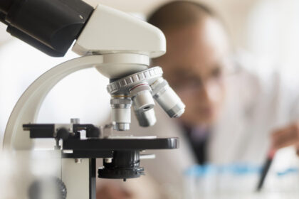 virusul prezent la 95 dintre oameni asociat cu scleroza multipla si cancer poate fi blocat de un nou anticorp 69a7bd95ad644