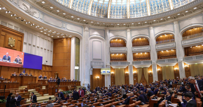 zi decisiva pentru buget vot final in parlament dupa negocieri tensionate in coalitie premierul bolojan participa la plenul reunit 69bcf19894c0b