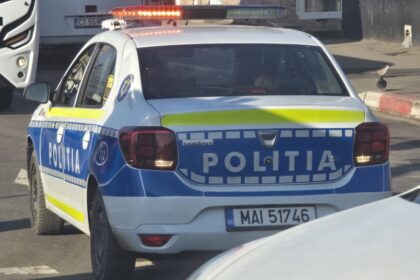 a lovit o femeie si a fugit sofer depistat la scurt timp de politisti in zona tomis iii 69d107f36afc5