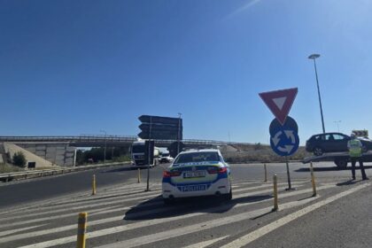 accident grav in sensul giratoriu de la agigea intre un tir si un scuter un barbat a ajuns la spital 69eb734aa2df1