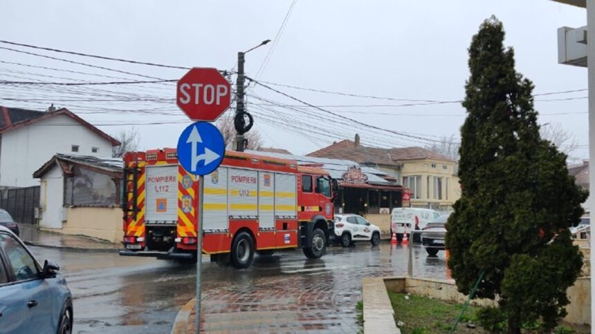 alerta in mangalia barbat gasit lesinat in masina dus de urgenta la spital 69ce2f9a2f70e